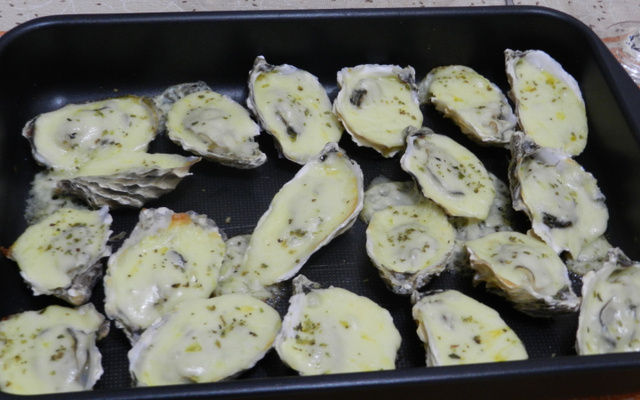 Ostras gratinadas com requeijão