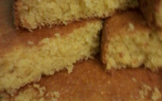 Bolo de milho cremoso