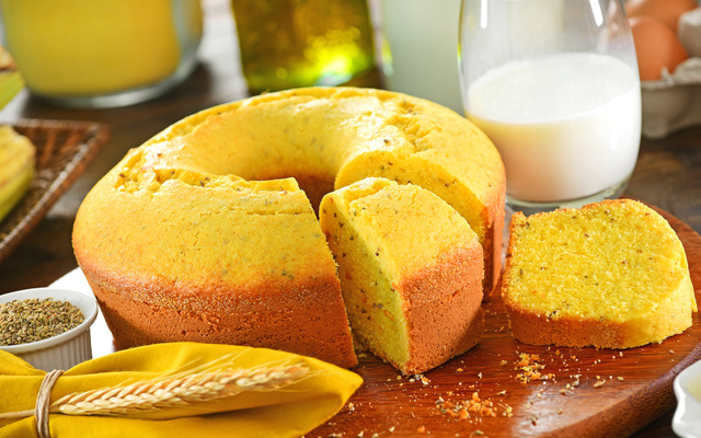 Bolo de fubá de nata