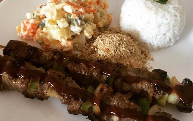 Espetinho de Alcatra na frigideira