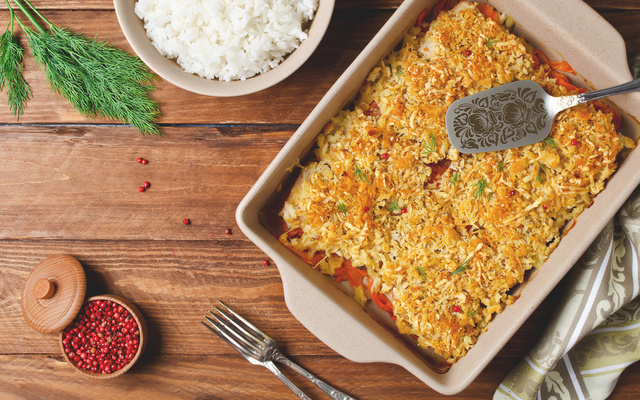 Arroz de forno com maionese e peito de peru
