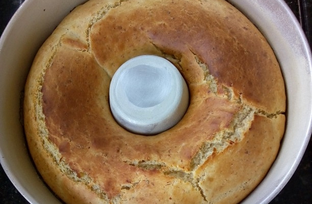 Pão de liquidificador com ervas finas