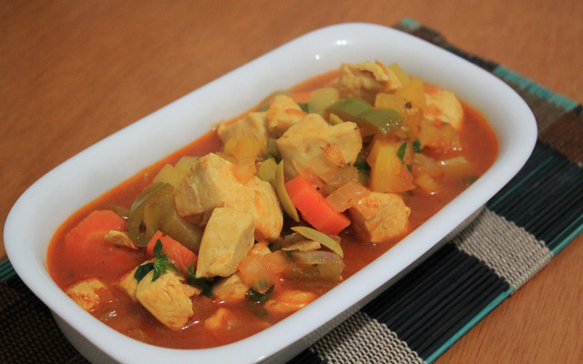 Frango com legumes da Megg