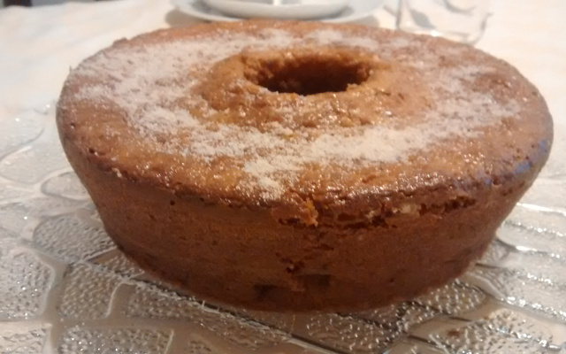 Bolo perfumado de banana e/ou maçã