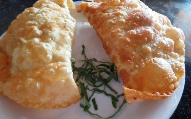 Massa de pastel caseira