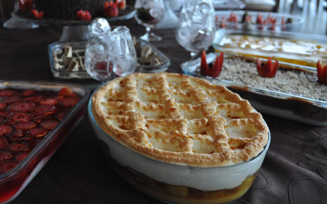 Doce de banana com creme