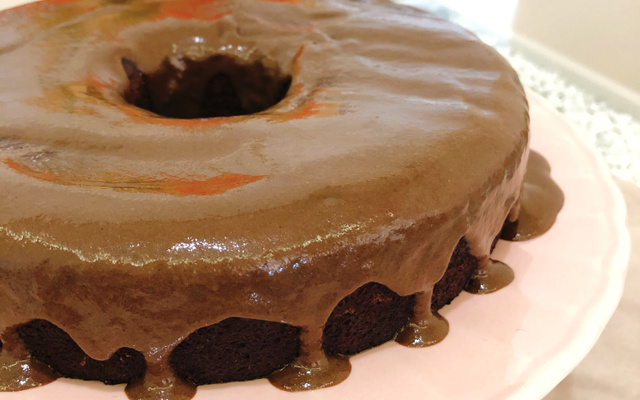 Bolo de chocolate vegano e saudável 