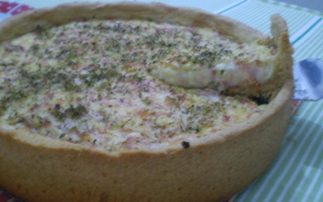 Quiche de queijo e presunto
