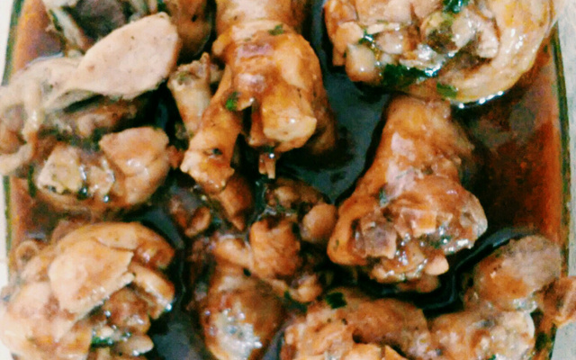 Coxas de frango ao molho