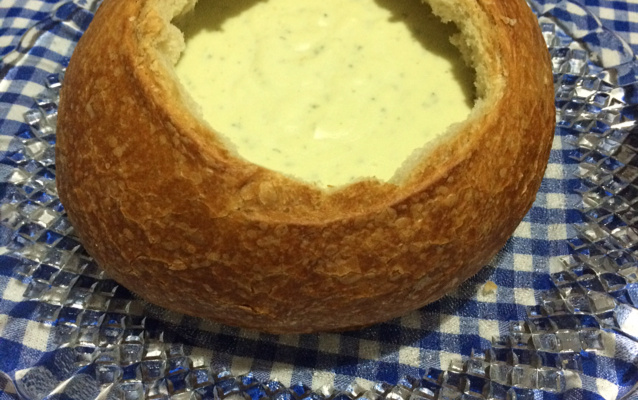 Pão italiano de queijo gorgonzola da Mari