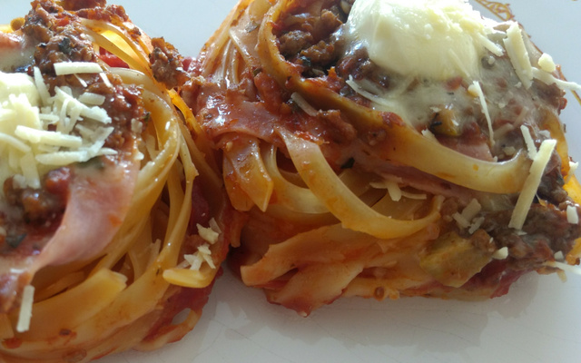 Macarrão ninho ao forno