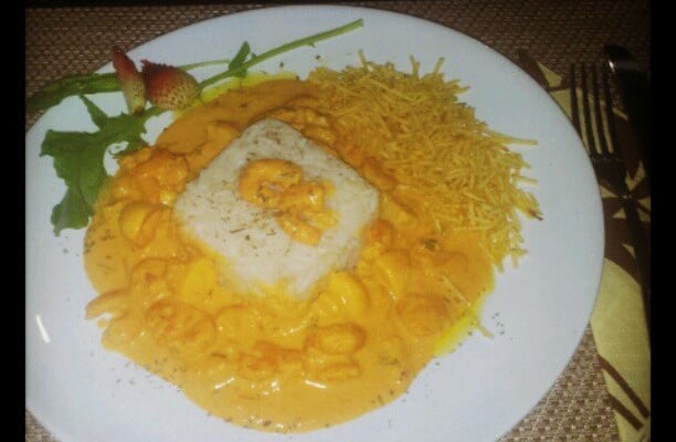 Estrogonofe de camarão