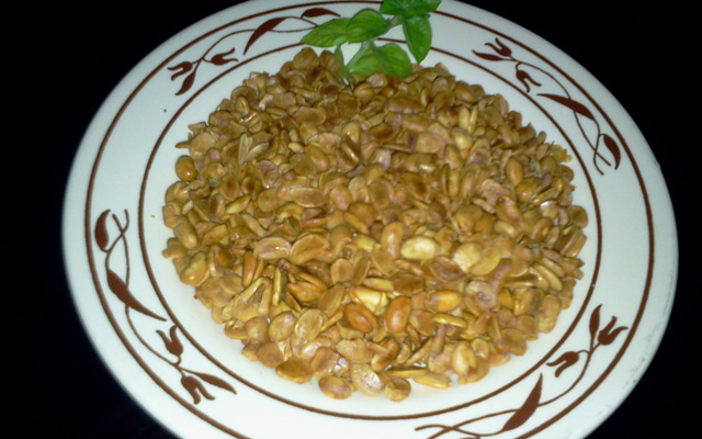 Petisco de soja torrada (falso amendoim torrado)