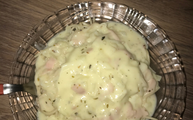 Talharim ao molho branco