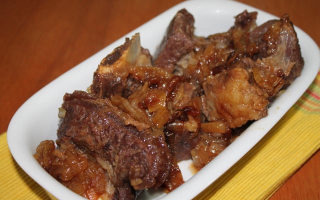 Costela no bafo na panela de pressão