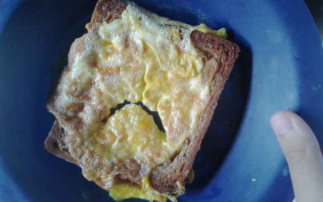 Sanduíche de ovo especial