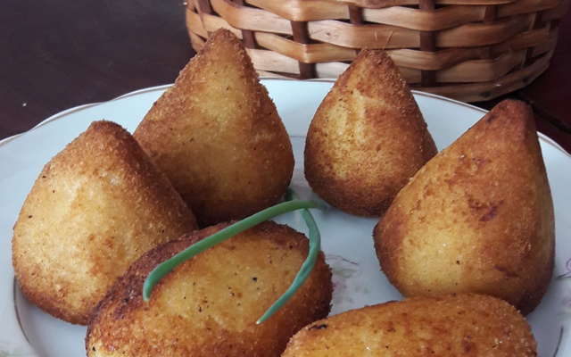 Coxinha de mandioca