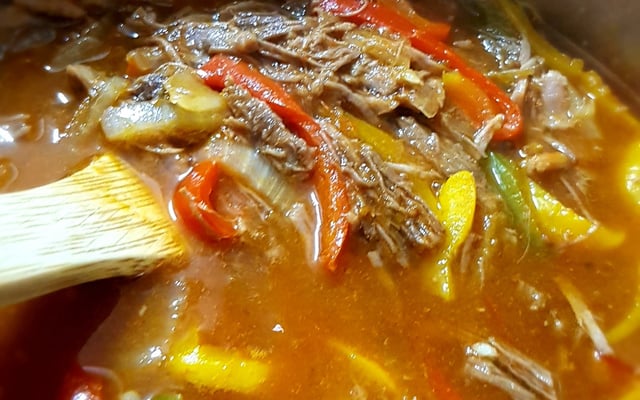 Carne louca com cerveja