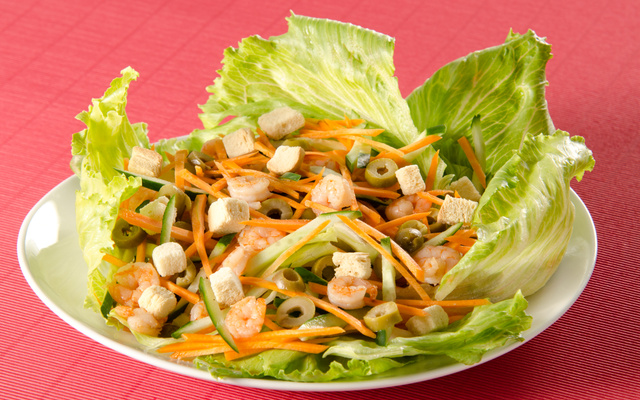 Salada China House de Camarão