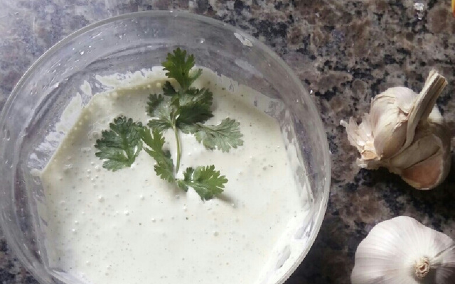 Patê de alho liquidificador