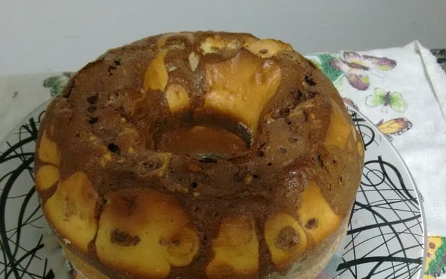 Bolo mesclado de liquidificador