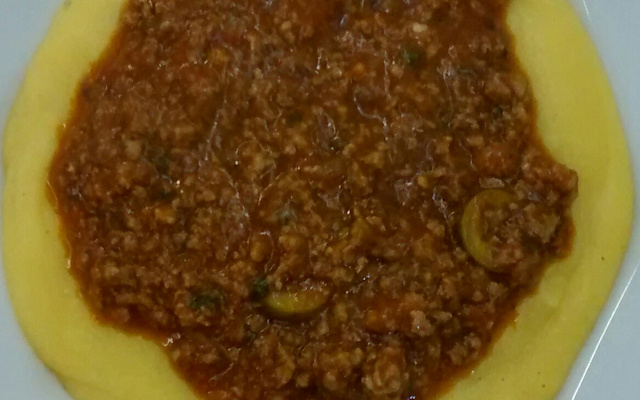 Polenta cremosa na panela de pressão