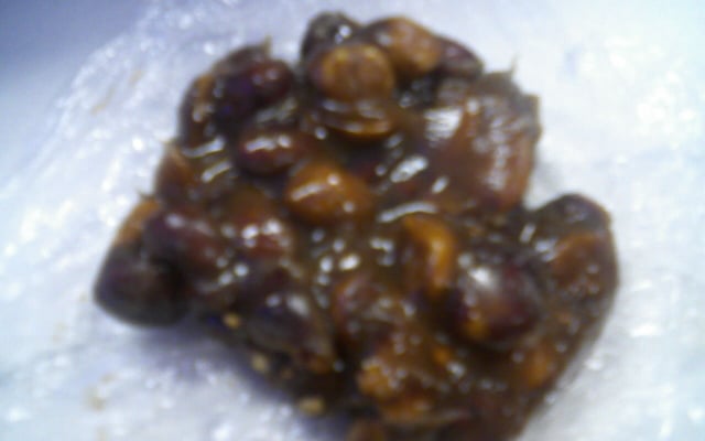 Pé-de-moleque da tia Tania