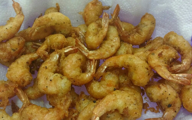 Camarão empanado à chinesa