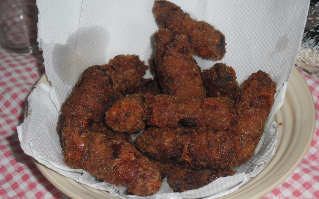 Quibe frito recheado com queijo