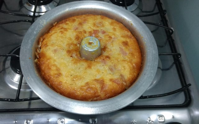 Bolo de arroz cozido