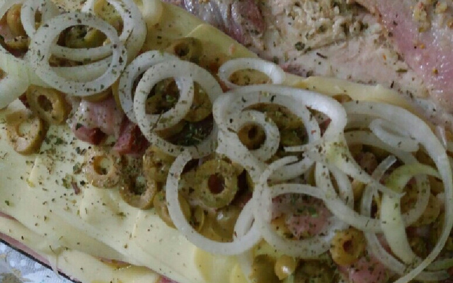 Lombo de porco recheado