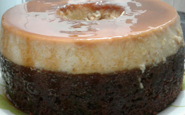 Bolo pudim de chocolate