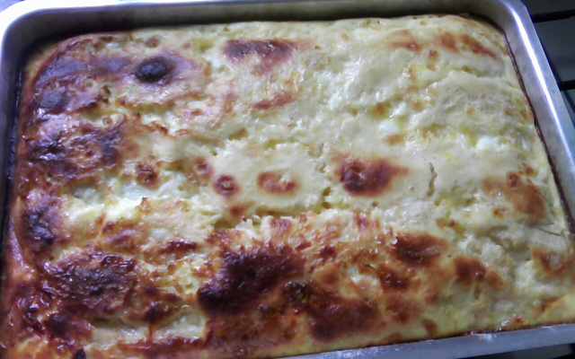 Torta de banana com massa seca