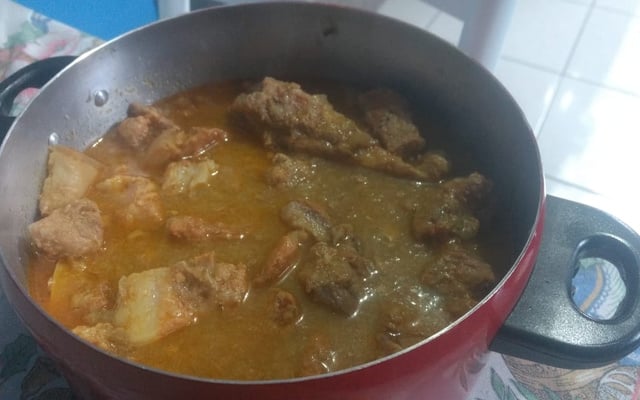 Pernil na pressão sem óleo