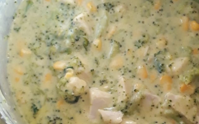 Frango ao creme de brócolis