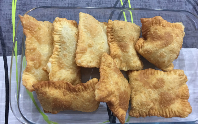 Massa de pastel com 2 ingredientes