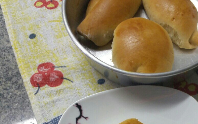 Pão caseiro simples