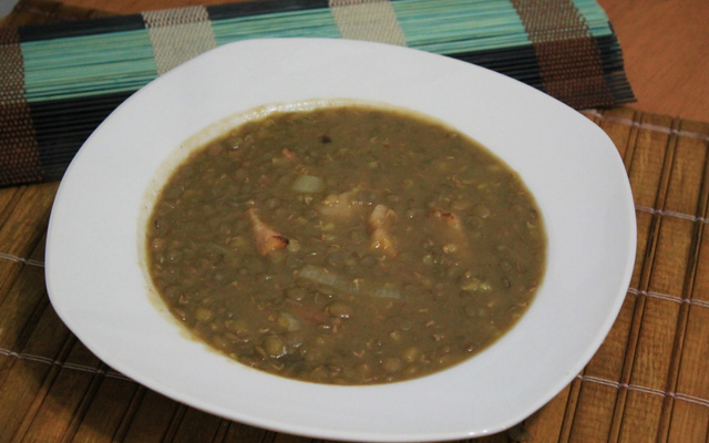 Lentilhas com linguiça