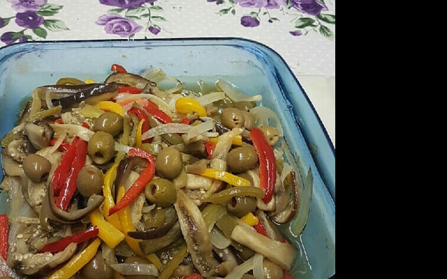 Salada de berinjela no forno