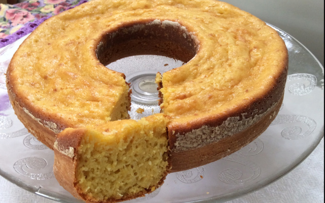 Bolo de milho cremoso