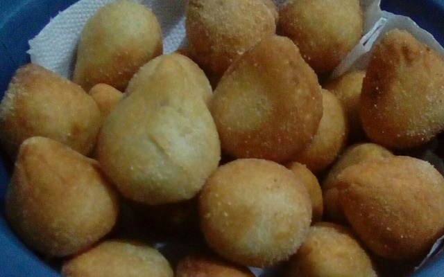 Salgadinho de festa (risóles, bolinha de queijo, coxinha)