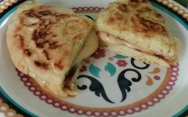 Crepioca (pão de queijo de frigideira)
