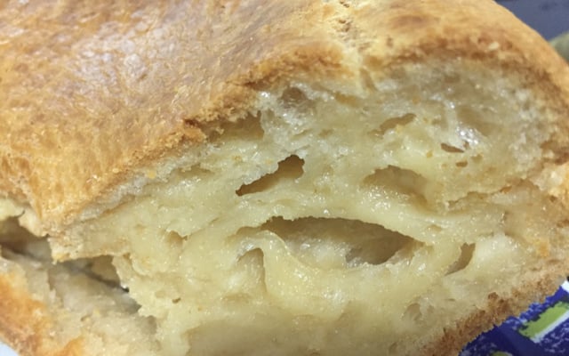 Bolo de polvilho e queijo