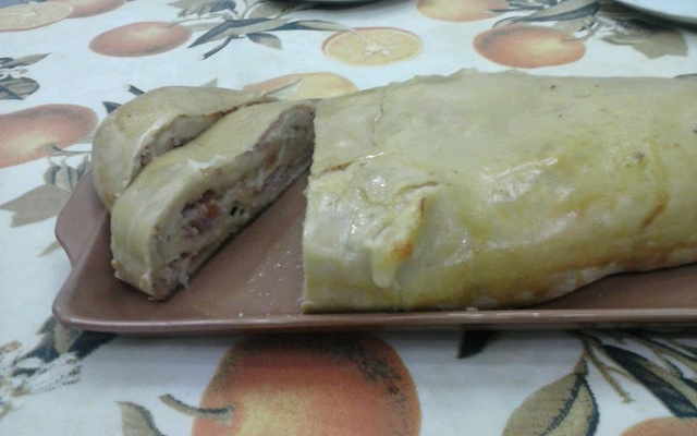 Pão recheado com presunto