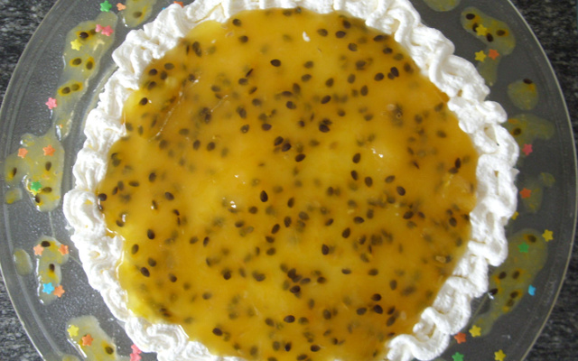 Bolo chiffon de maracujá