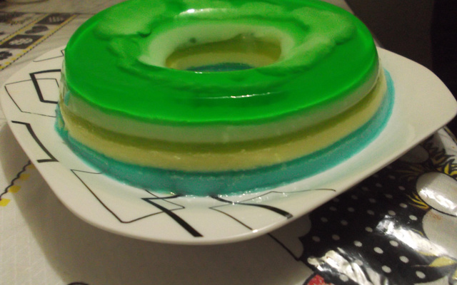 Gelatina em camadas