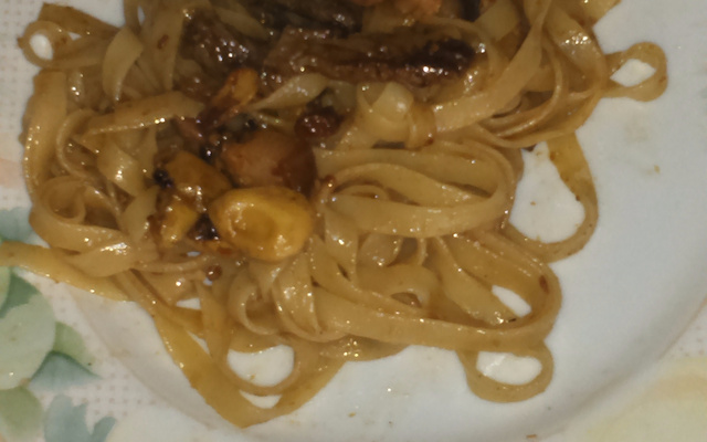 Macarrão com champignon da Tati Borges