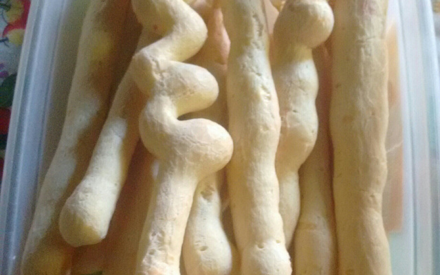 Biscoito de polvilho assado (o verdadeiro biscoito mineiro)