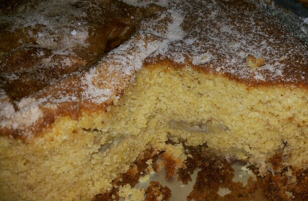 Bolo de fubá com banana