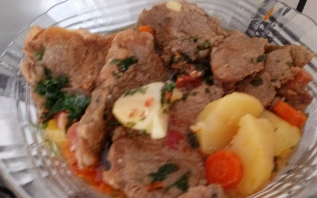 Contra file com batatas